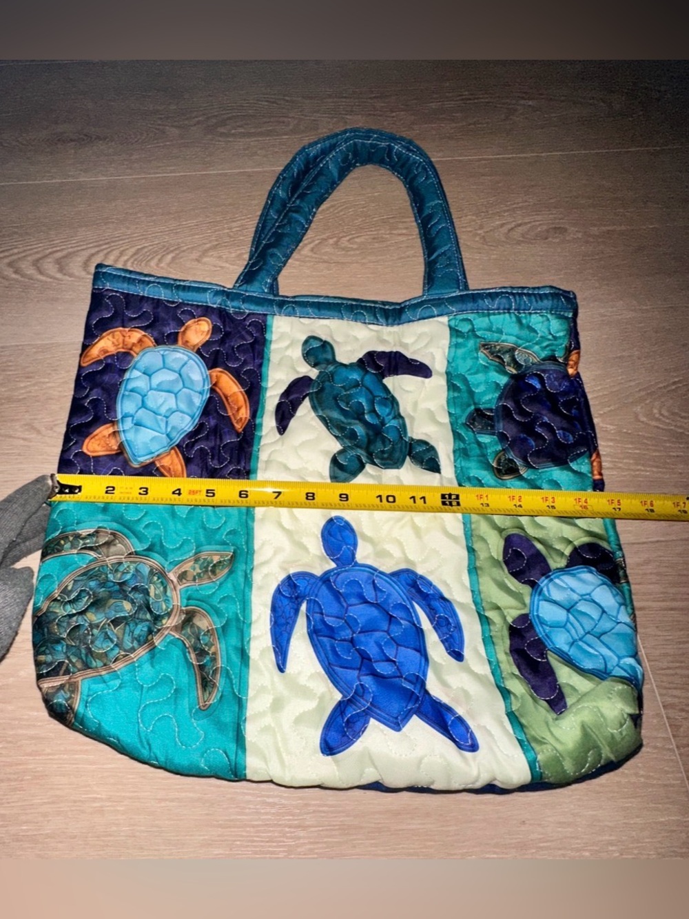 NEW Turtle Patchwork Quilted Tote Bag - Teal & Blue - Picture 3 of 4